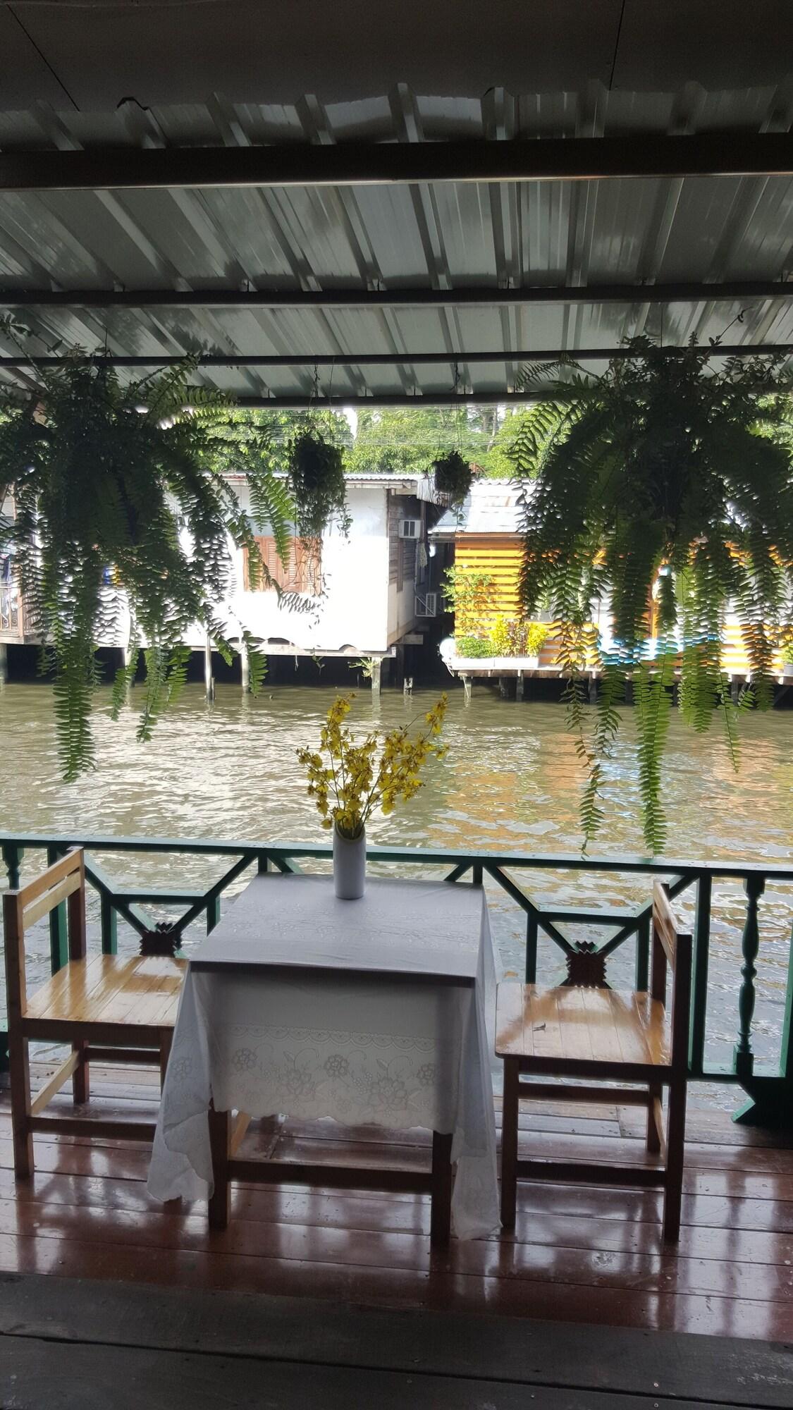 Hotel Bangluang House Bangkok Esterno foto
